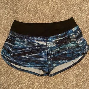 Lululemon Speed Up Shorts size 8 tall